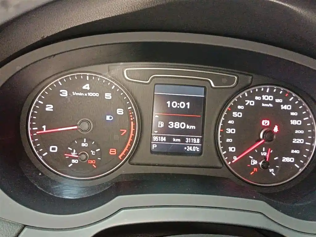 Audi Q3 2015 35 TFSI quattro Millionth Anniversary Premium фото 11