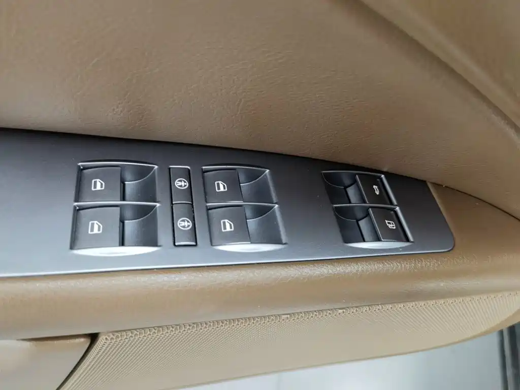 Volkswagen Phaeton 2016 2014 3.0L Business Edition