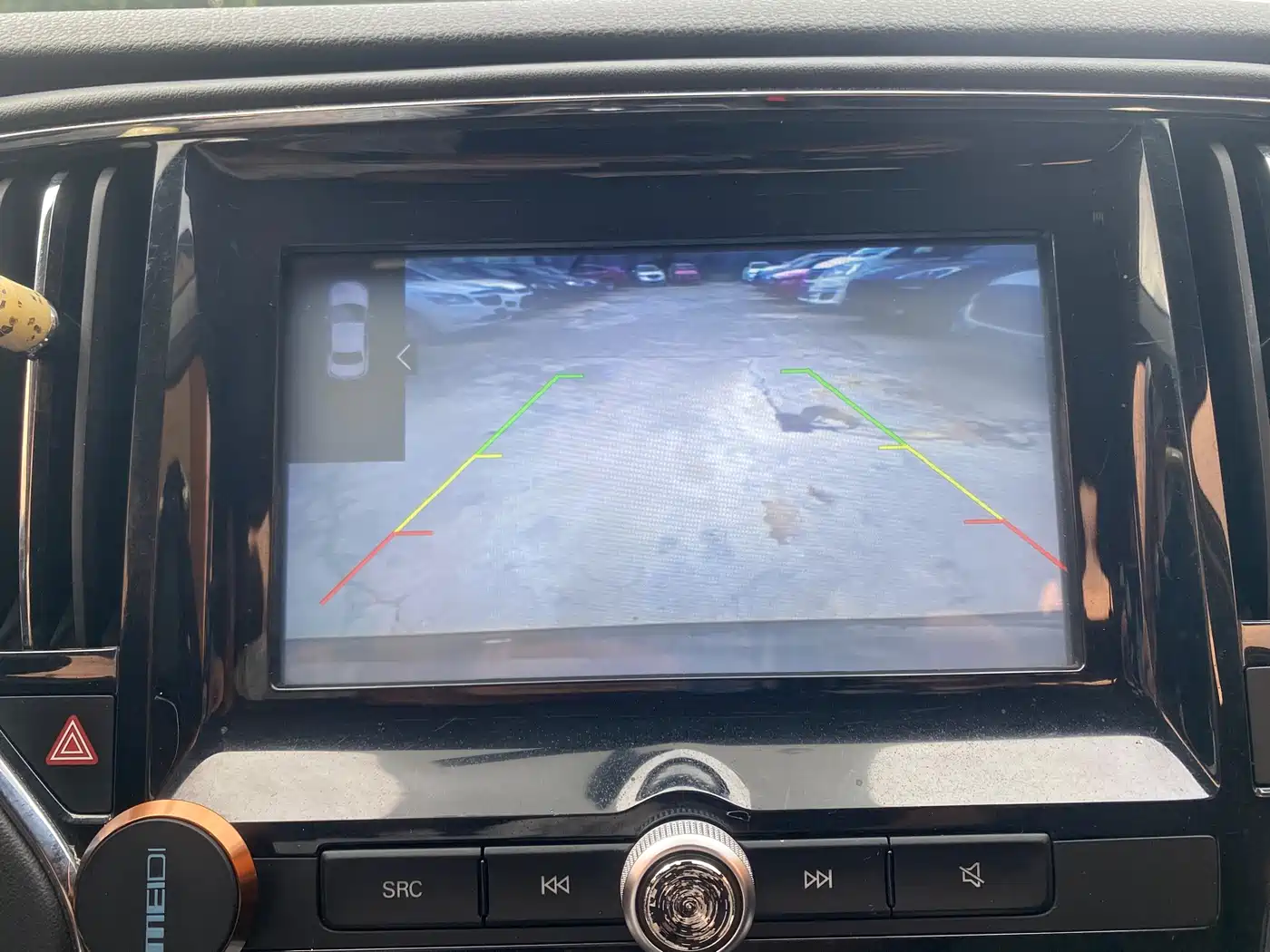 Photo 4 - Roewe i6