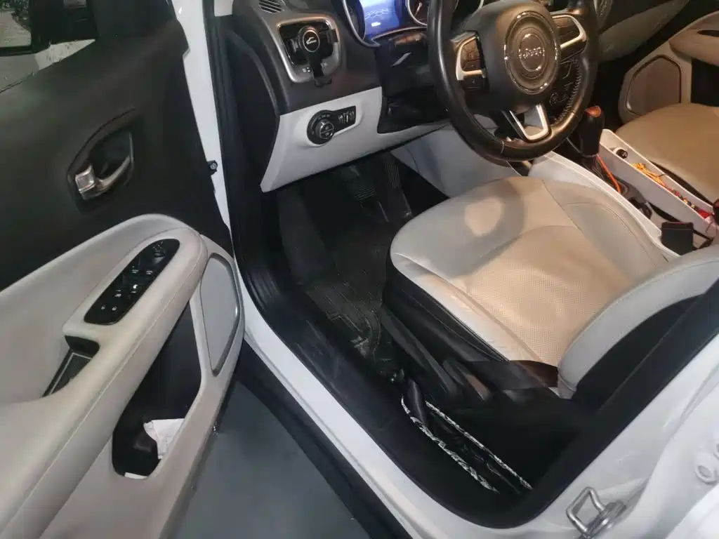Jeep Compass 2017 2017 200T Automatic Family Edition