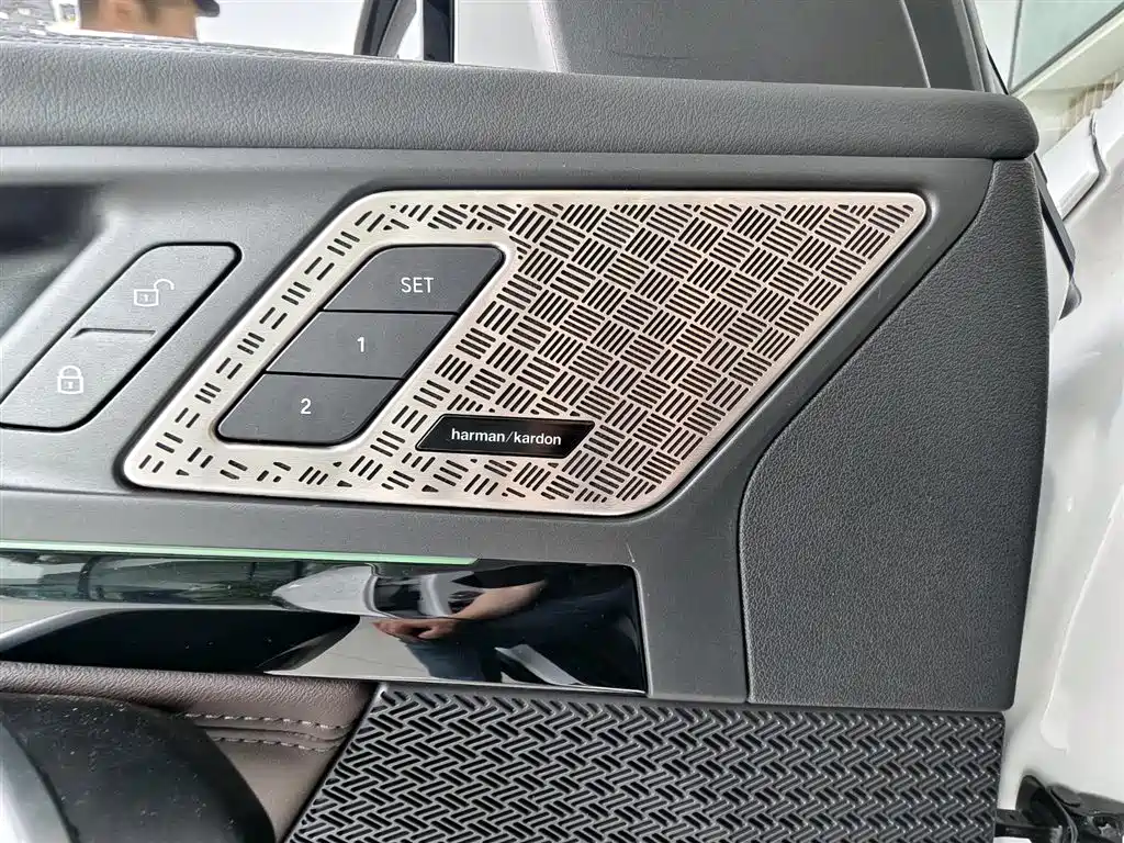 BMW X1 2025 sDrive25Li X Design Package фото 15