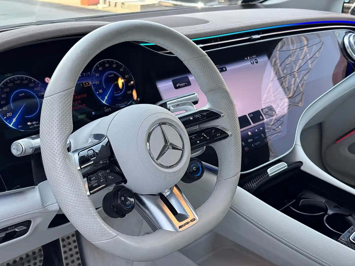 MERCEDES-BENZ EQS AMG