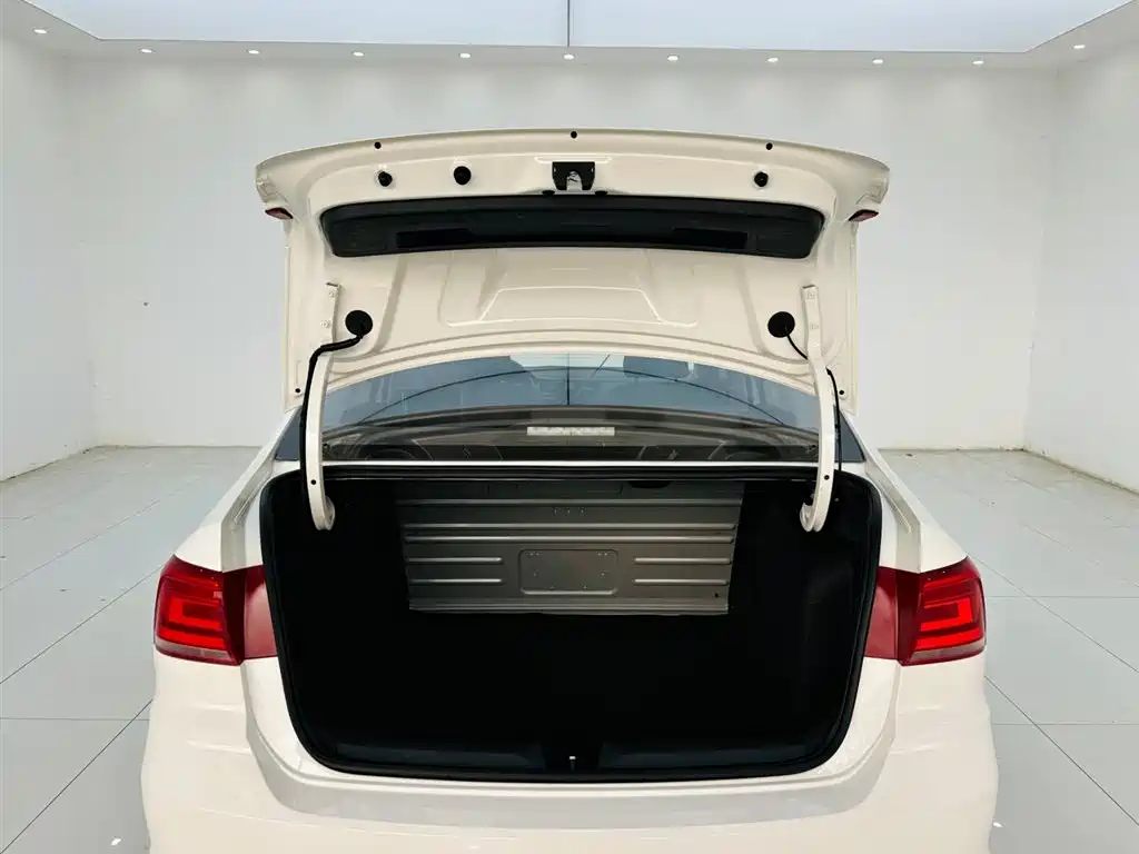 Volkswagen Santana 2021 1.5L Automatic Trend Edition фото 21