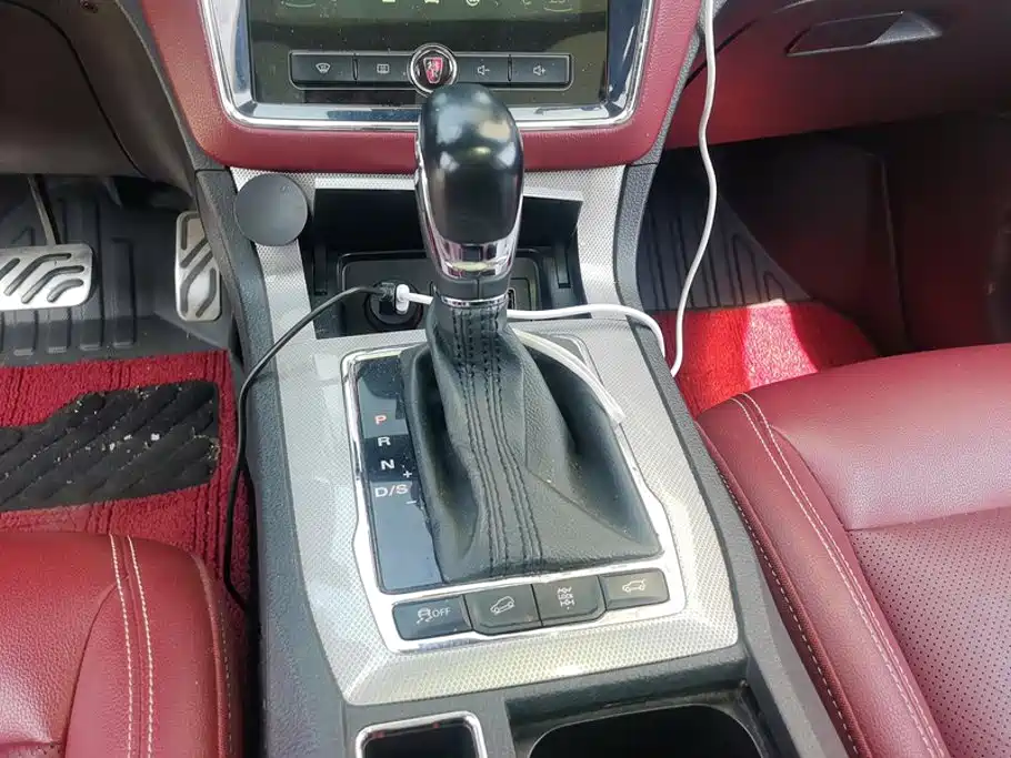 Roewe RX5 2016 2016 30T 4WD Automatic Internet Premium Edition