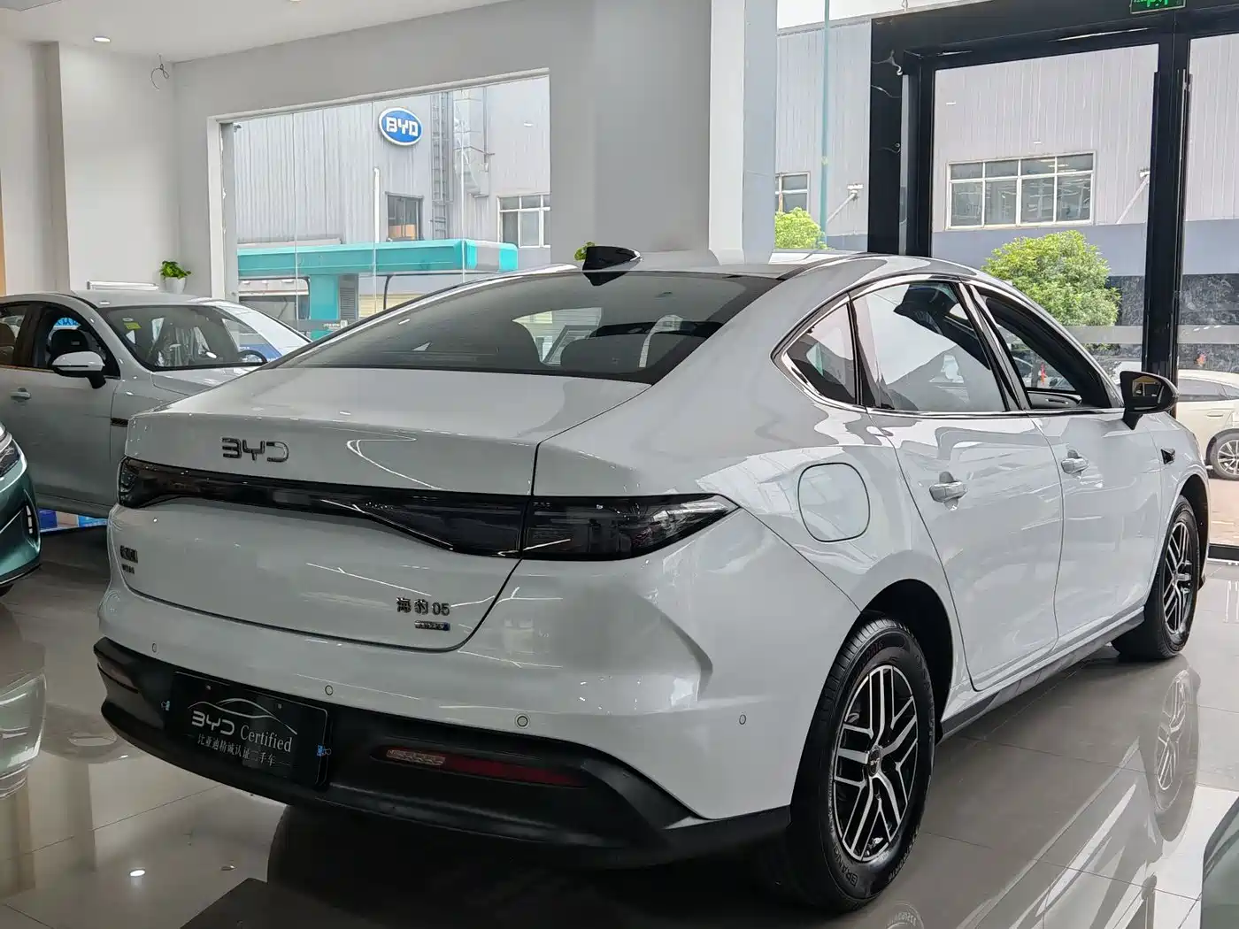 BYD Seal 05 2025 2025 DM-i Smart Driving Edition 120KM Flagship