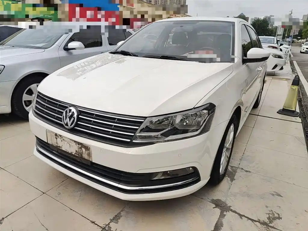 Volkswagen Lavida 2015 1.6L Automatic Comfort Edition