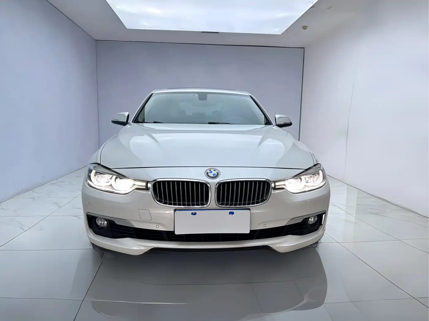 BMW 3 Series 2019 320Li Fashion Type фото 2