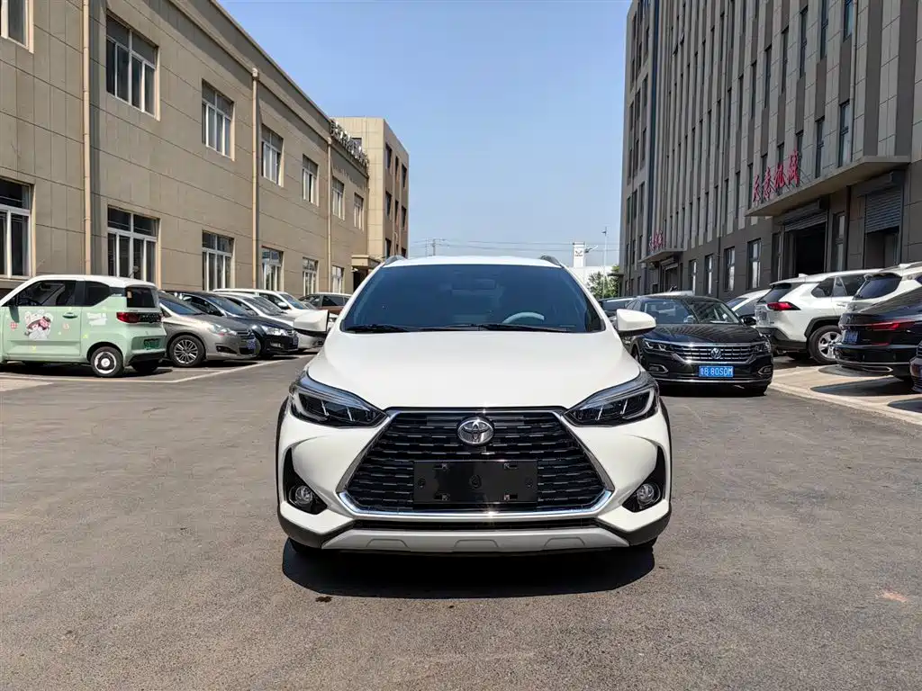 Toyota YARiS L Zhi Xuan 2022 Zhi Xuan X 1.5L CVT Luxury PLUS Edition фото 2