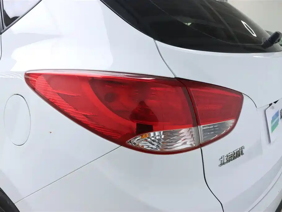Hyundai Beijing Hyundai ix35 2015 2.0L Automatic 2WD Comfort China V фото 32
