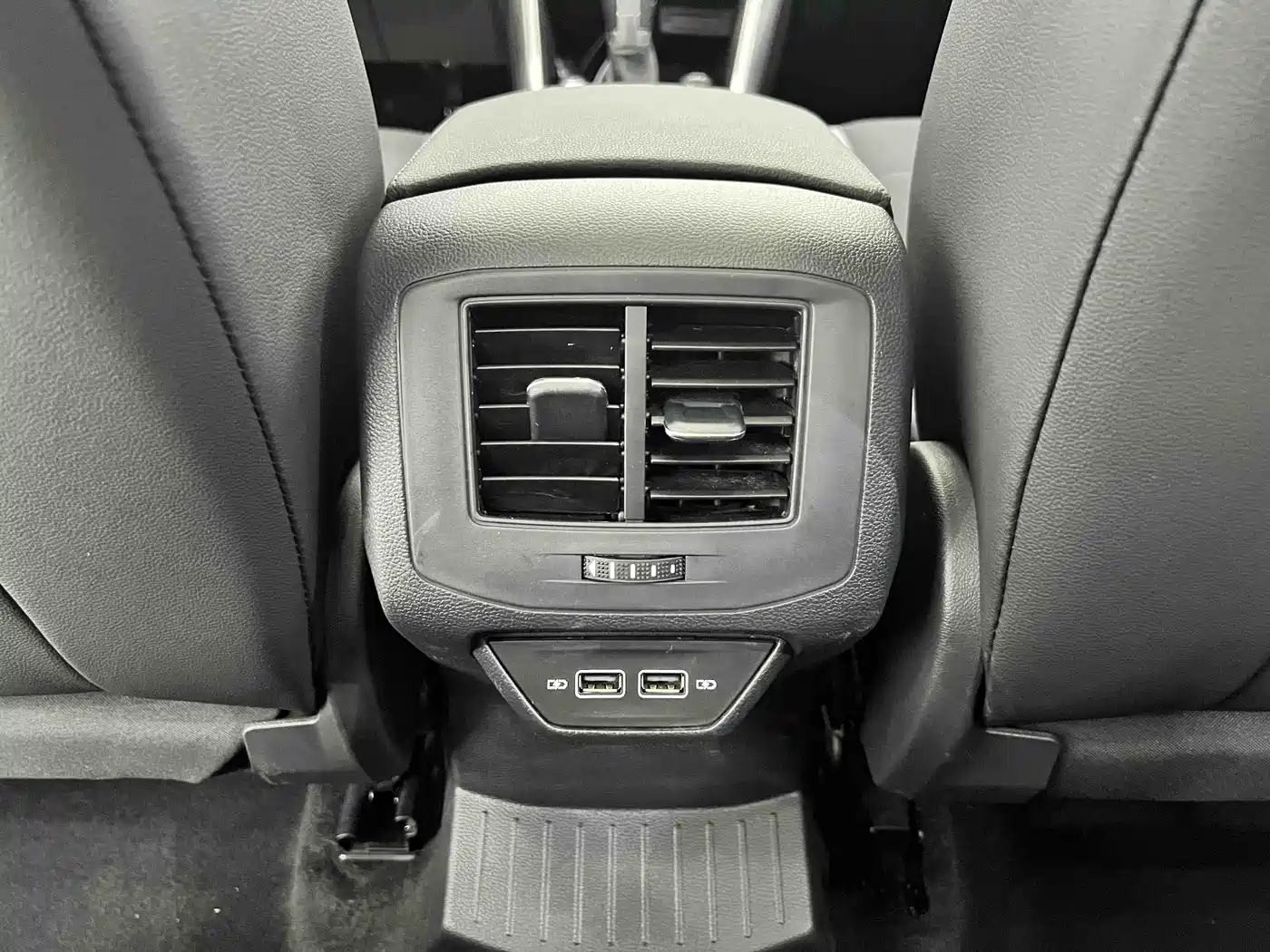 Volkswagen T-ROC 2022 280TSI DSG 2WD Comfort PLUS фото 14