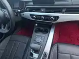 Photo 8 - Audi A4L