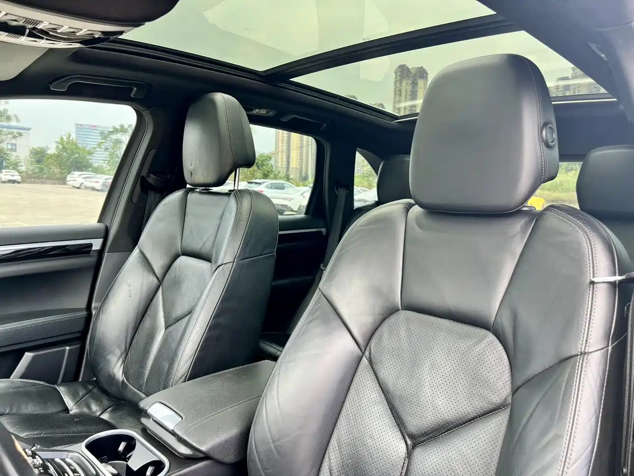 Porsche Cayenne 2011 Cayenne 3.0T фото 15