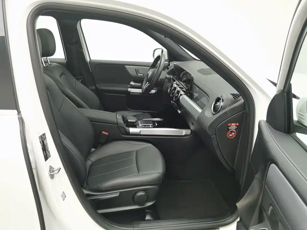 Mercedes-Benz GLB, миниатюра 23