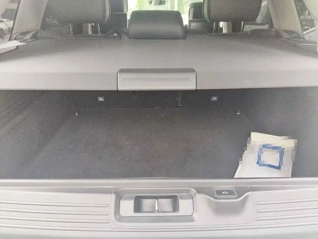 Photo 5 - Land Rover Range Rover