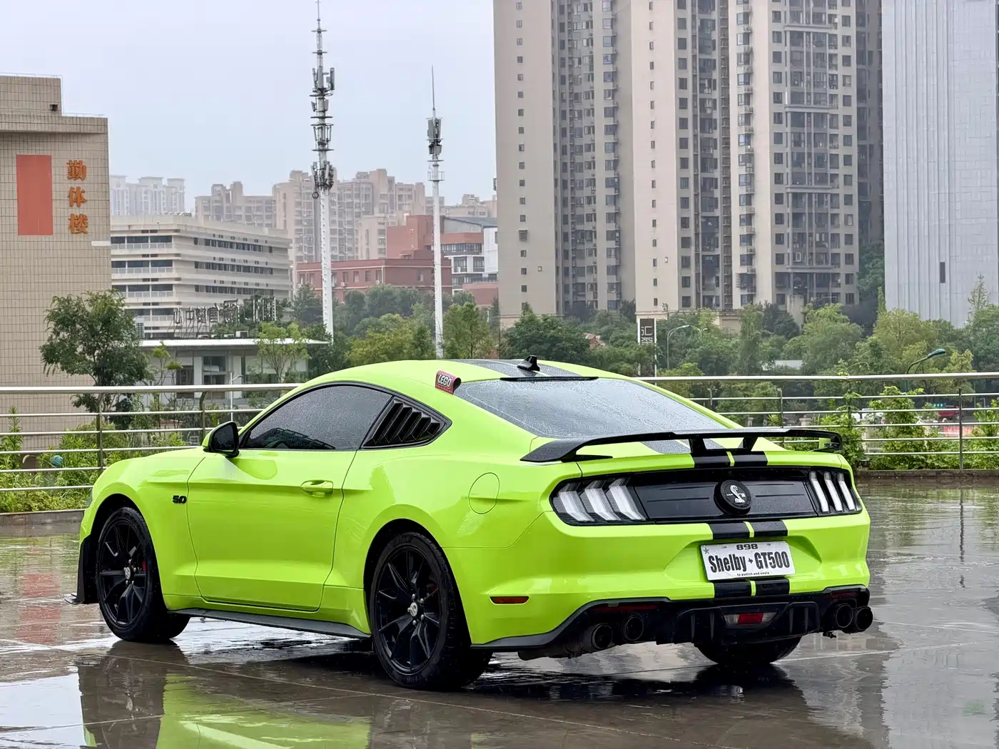 صورة 9 - Ford Mustang