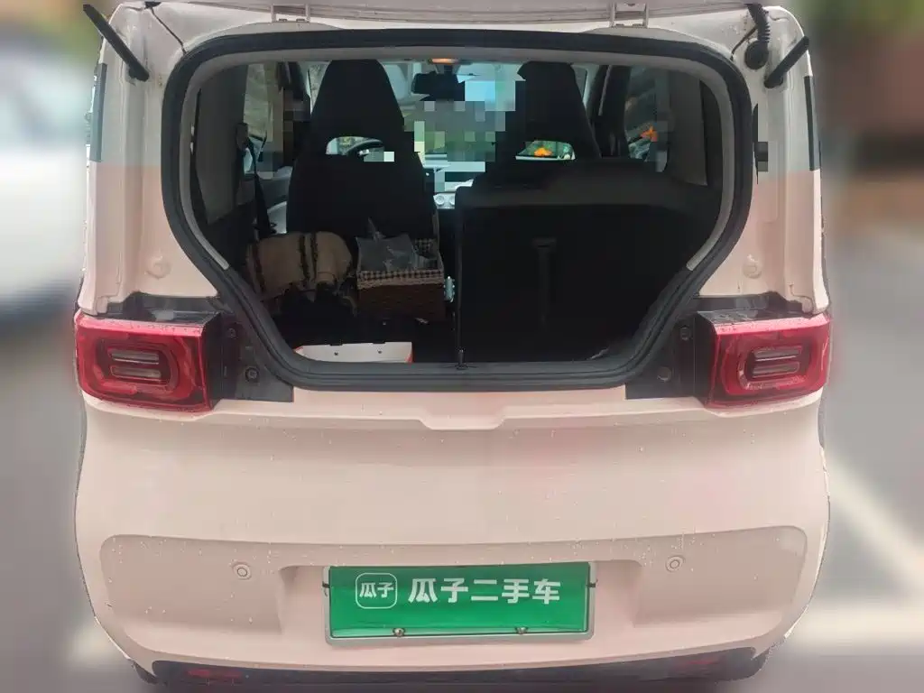 Фото 16 - Wuling Motors Hongguang MINIEV