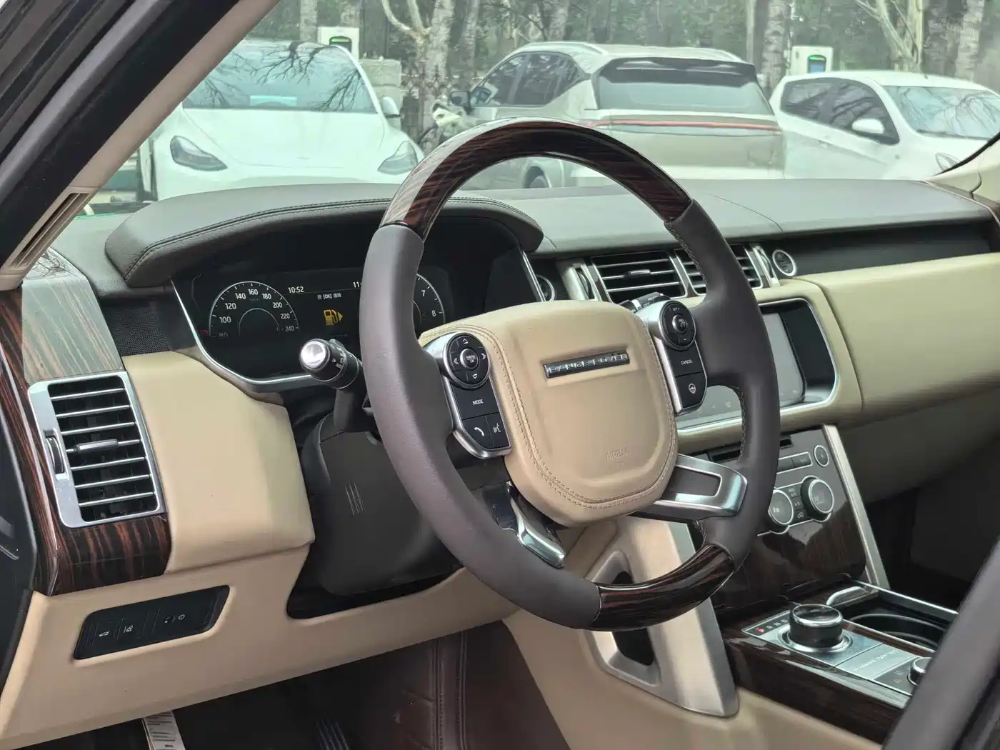 Land Rover Range Rover 2017 3.0 SC V6 Vogue SE Autobiography LWB фото 7