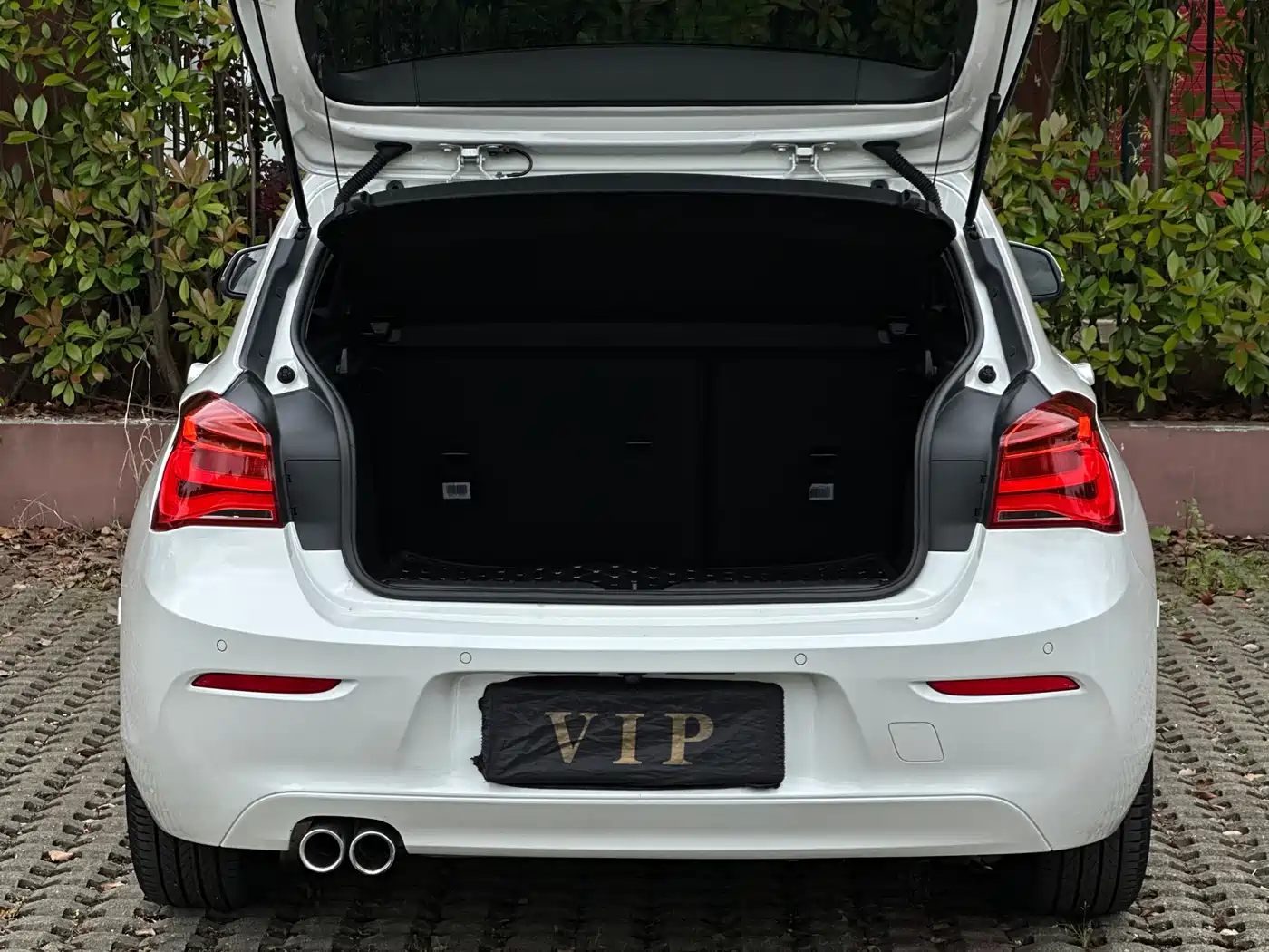 BMW 1 Series (Import) 2016 120i Sport Design Package фото 23