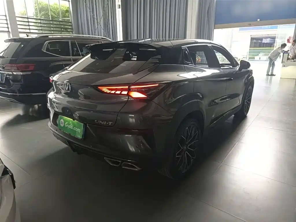 CHANGAN UNI-T