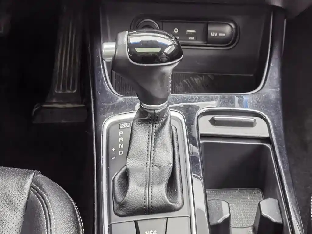 Kia K4 2014 1.8L Automatic DLX фото 13