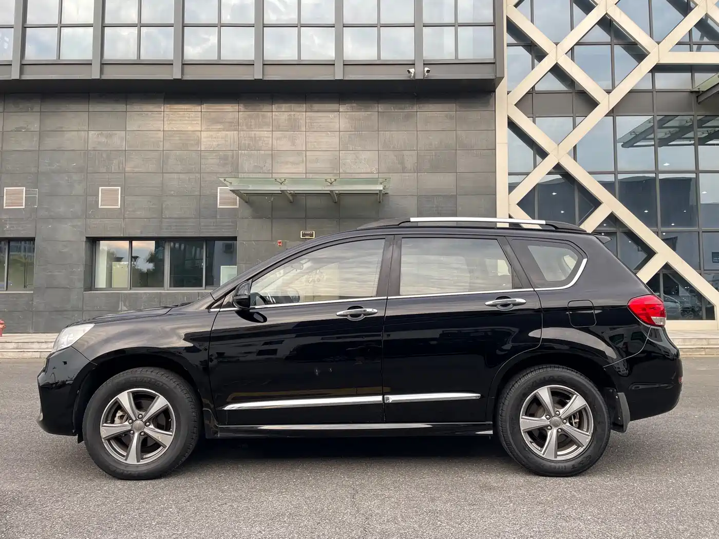 Фото 5 - Haval H6