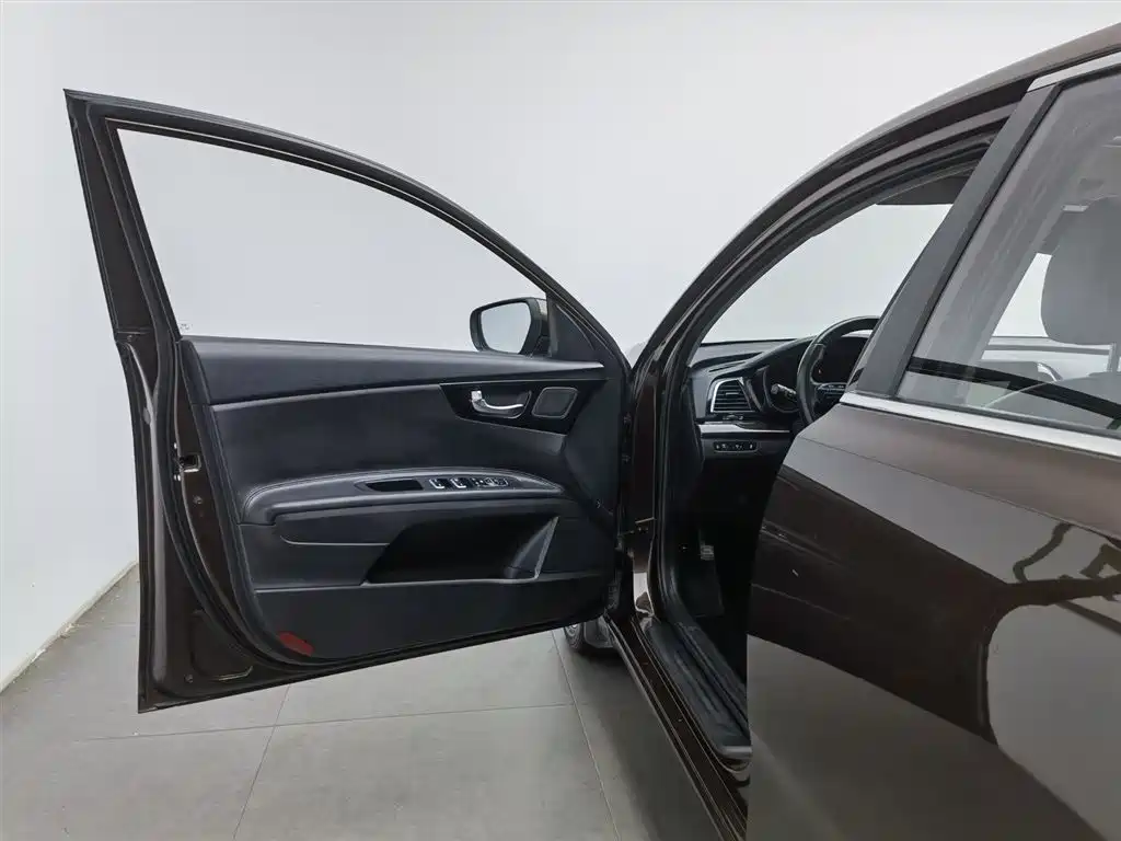 Kia K4 2014 1.8L Automatic DLX фото 8