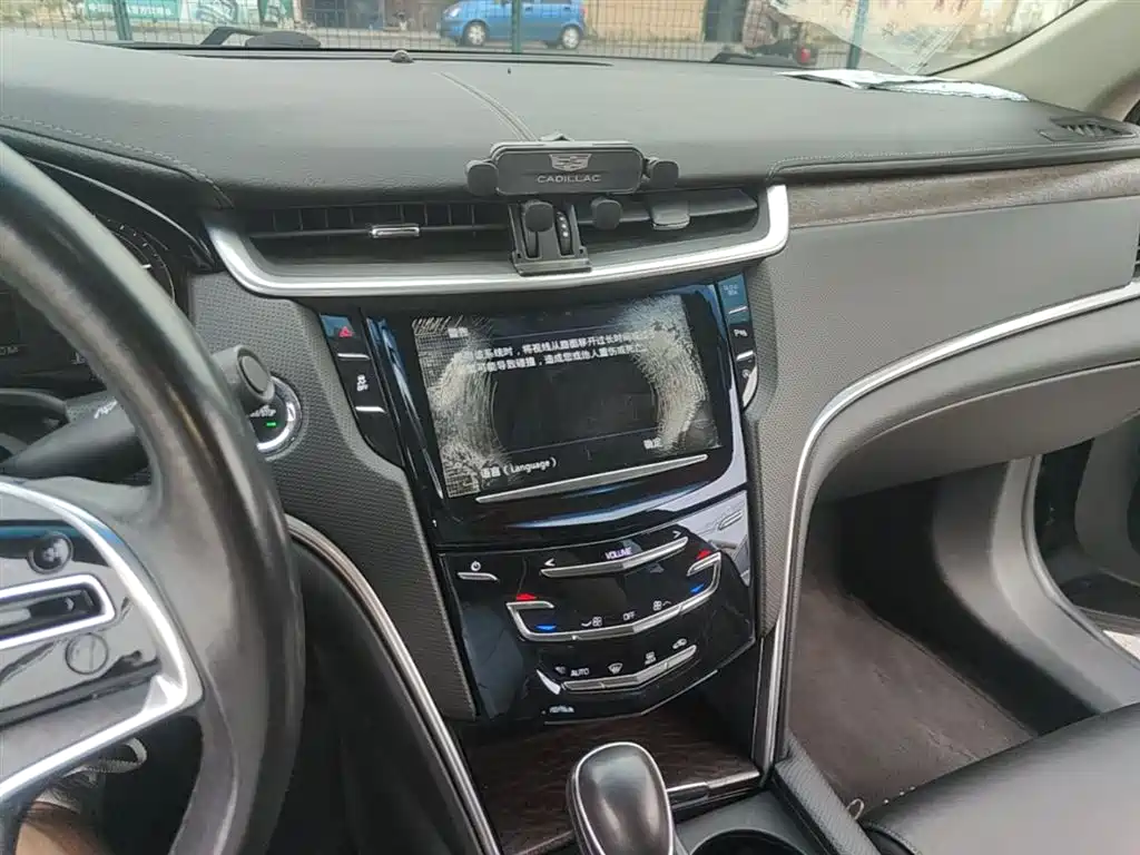 Cadillac XTS 2018 28T Elite фото 13