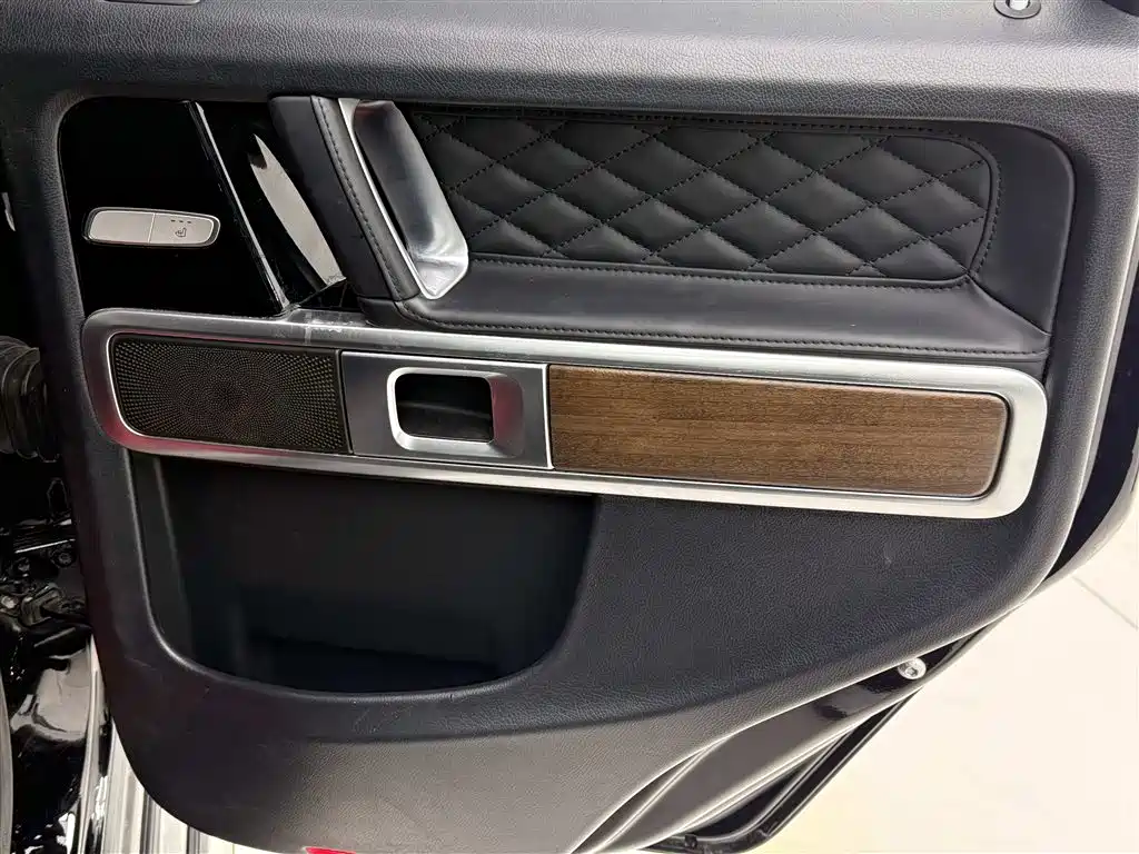 Mercedes-Benz G-Class 2019 Facelift G 500 фото 12