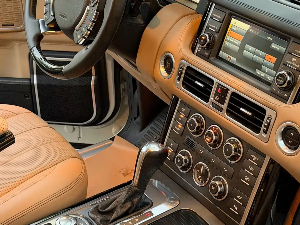 Фото 8 - Land Rover Range Rover
