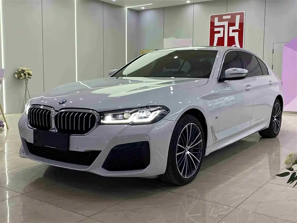 BMW 5 Series 2022 Facelift 530Li Leading M Sport Package