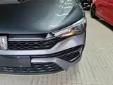 Фото 24 - Roewe i5