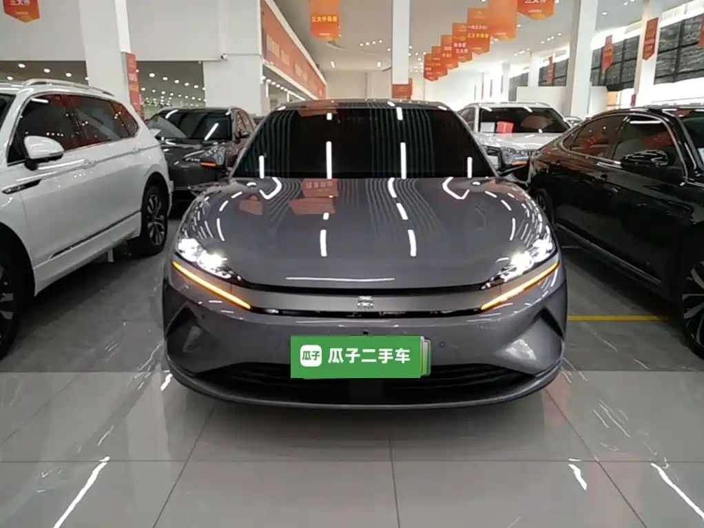 صورة 3 - BYD Qin L