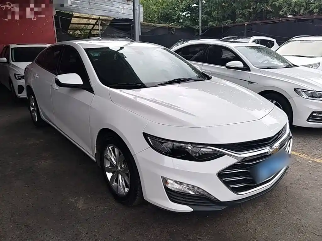Фото 4 - Chevrolet Malibu XL