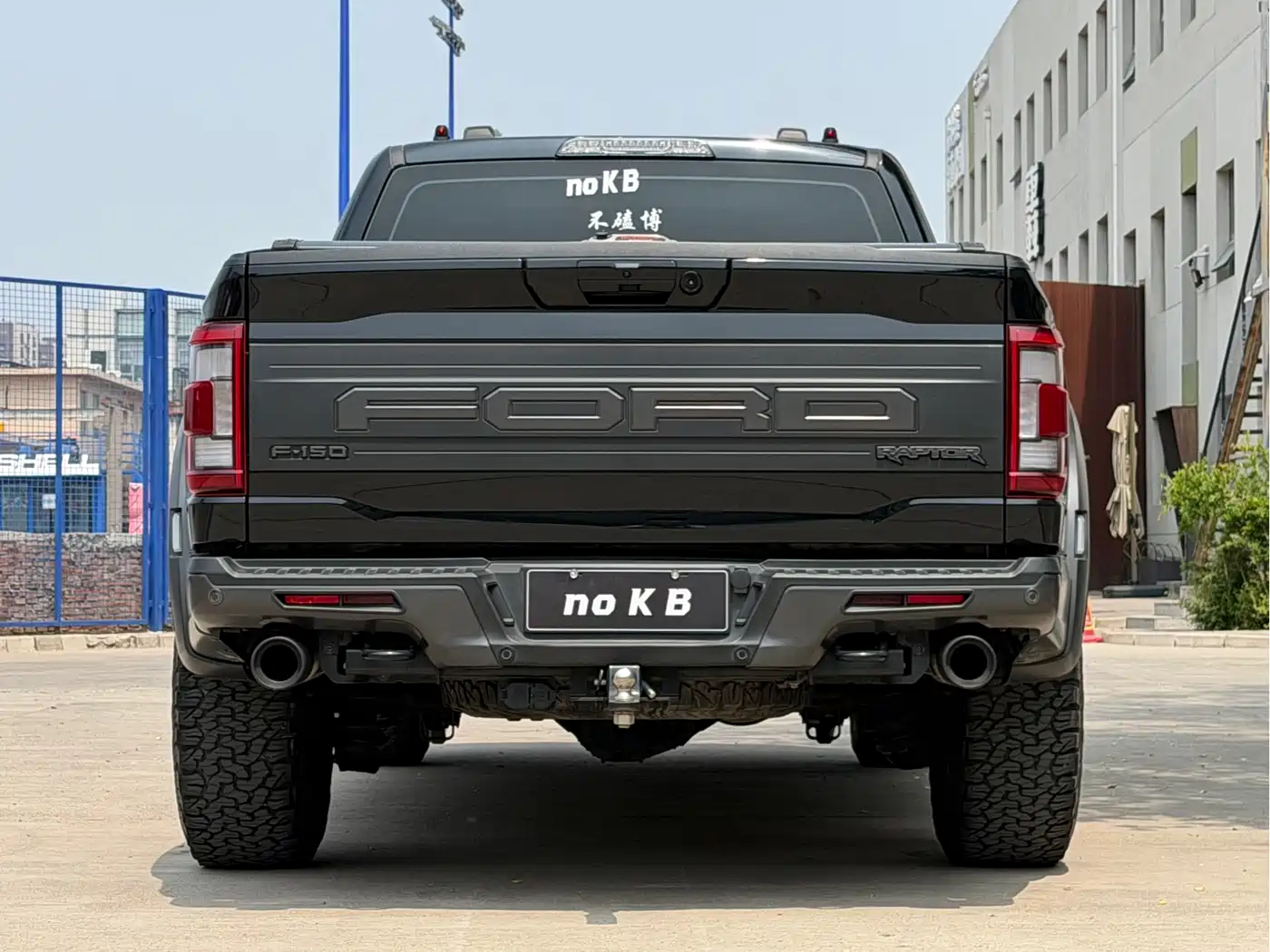 FORD F-150 RAPTOR