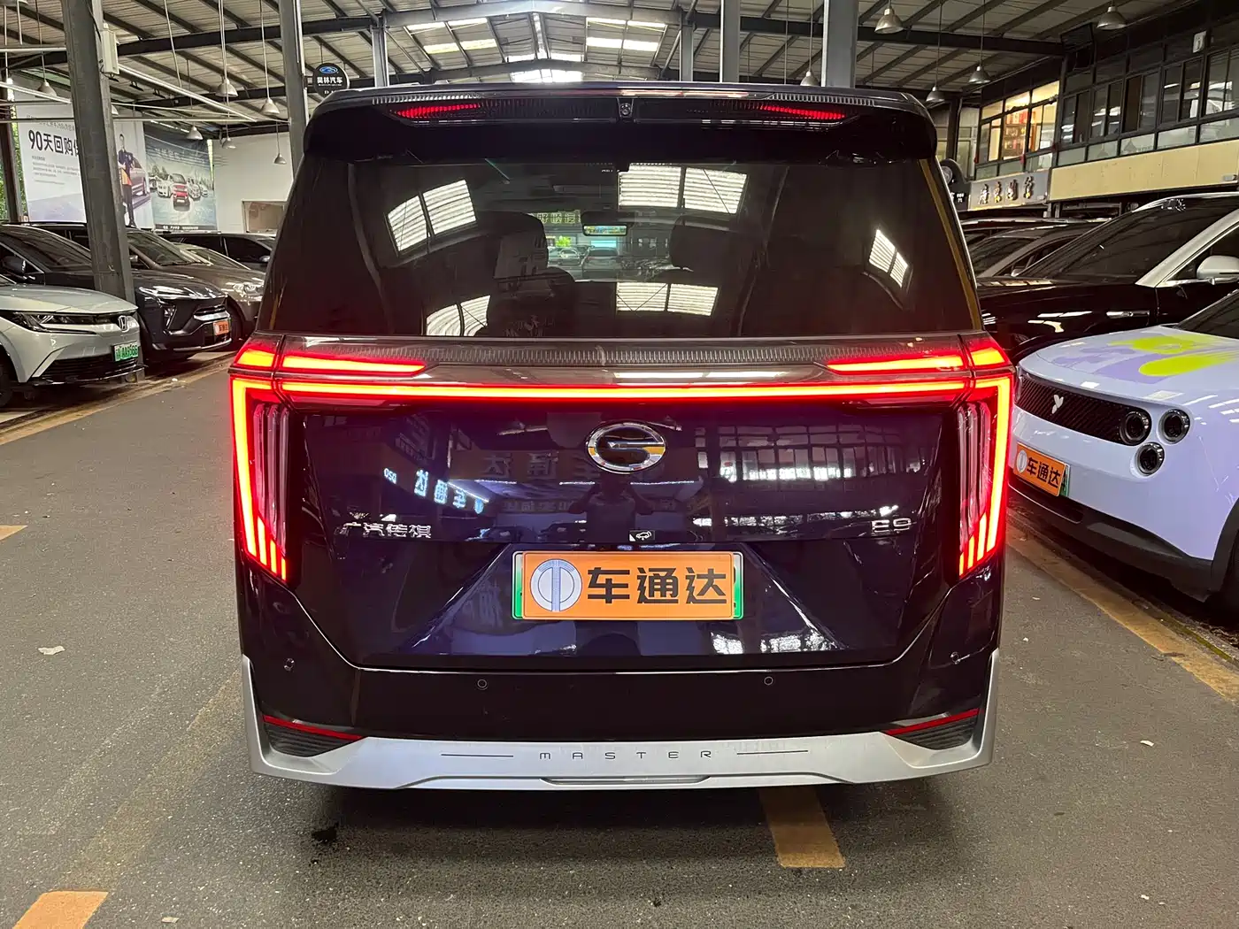 GAC Trumpchi Trumpchi E9 2023 E9 Grandmaster фото 5
