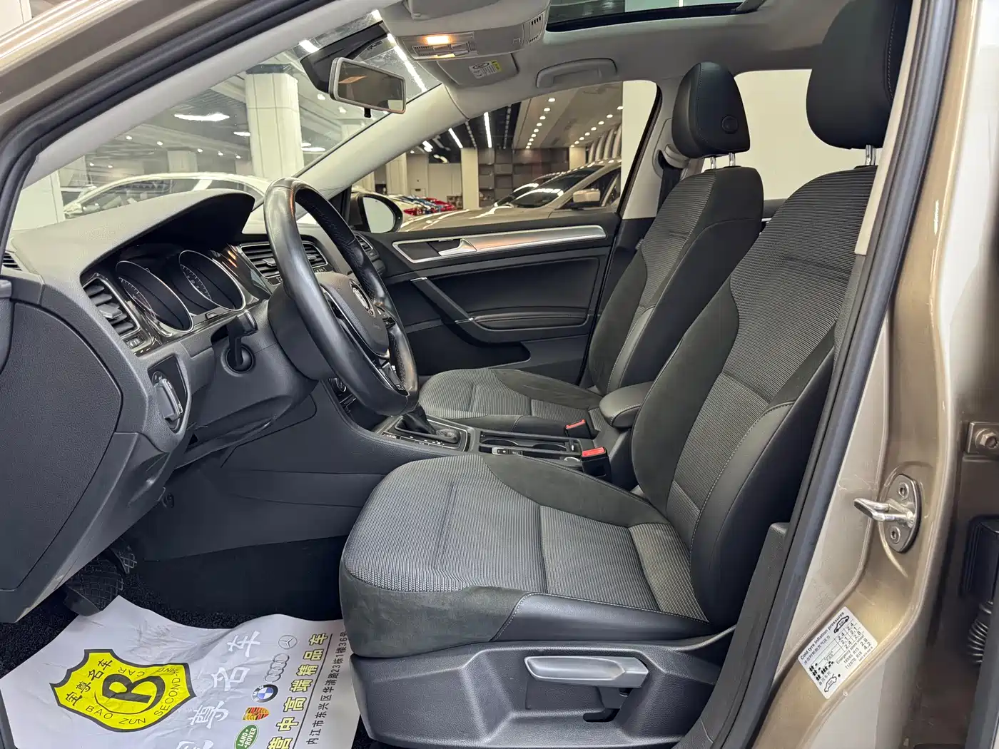 Volkswagen Golf 2020 280TSI DSG Comfort фото 7