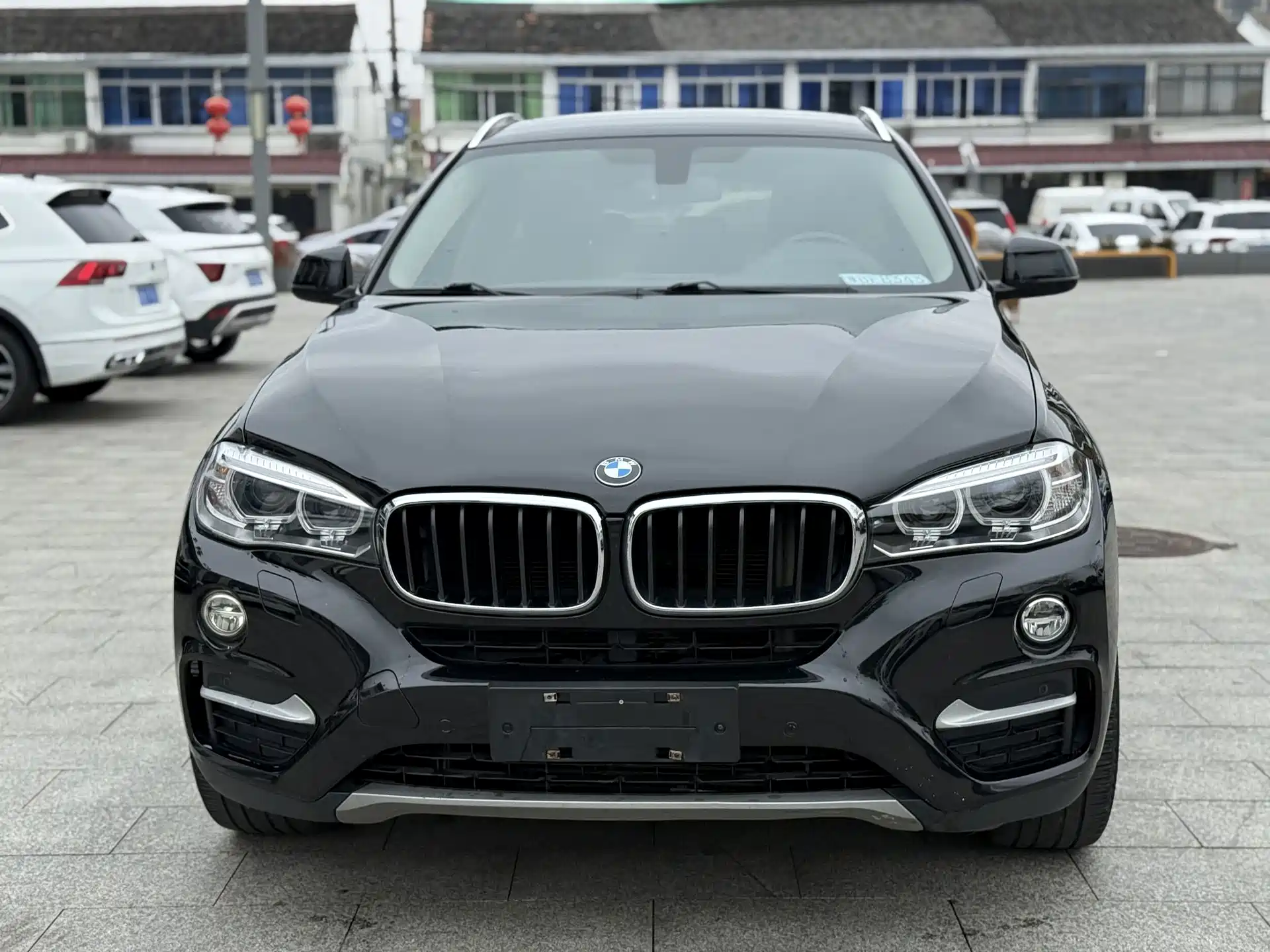 Фото 2 - BMW X6