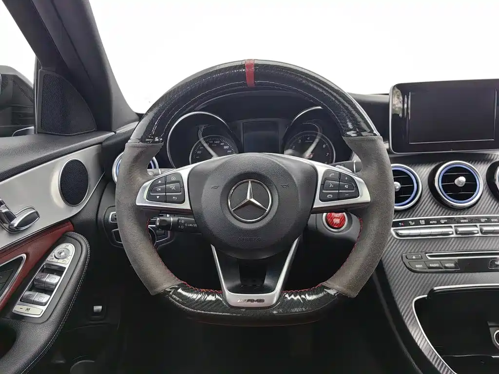Фото 11 - Mercedes-Benz C-Class