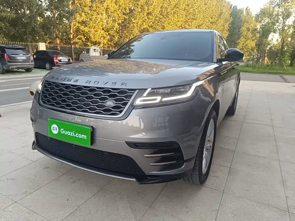 Фото 2 - Land Rover Range Rover Velar
