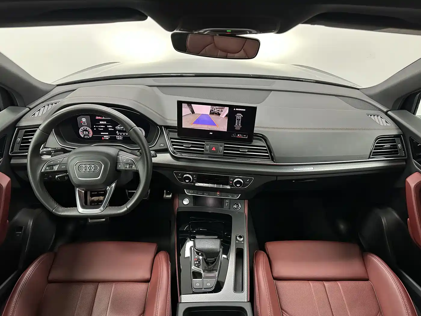 Audi Q5L 2025 40 TFSI Luxury Dynamic фото 9