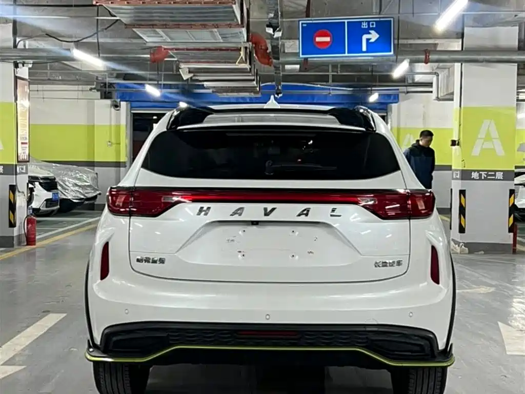 HAVAL RED RABBIT