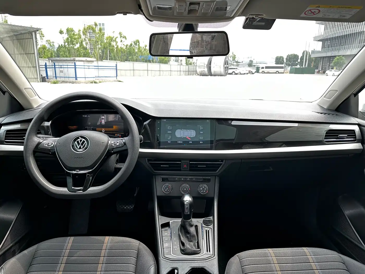 Volkswagen Lavida 2022 280TSI DSG Comfort Edition фото 16