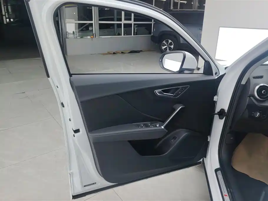 Audi Q2L 2024 35TFSI Fashion Sport фото 7