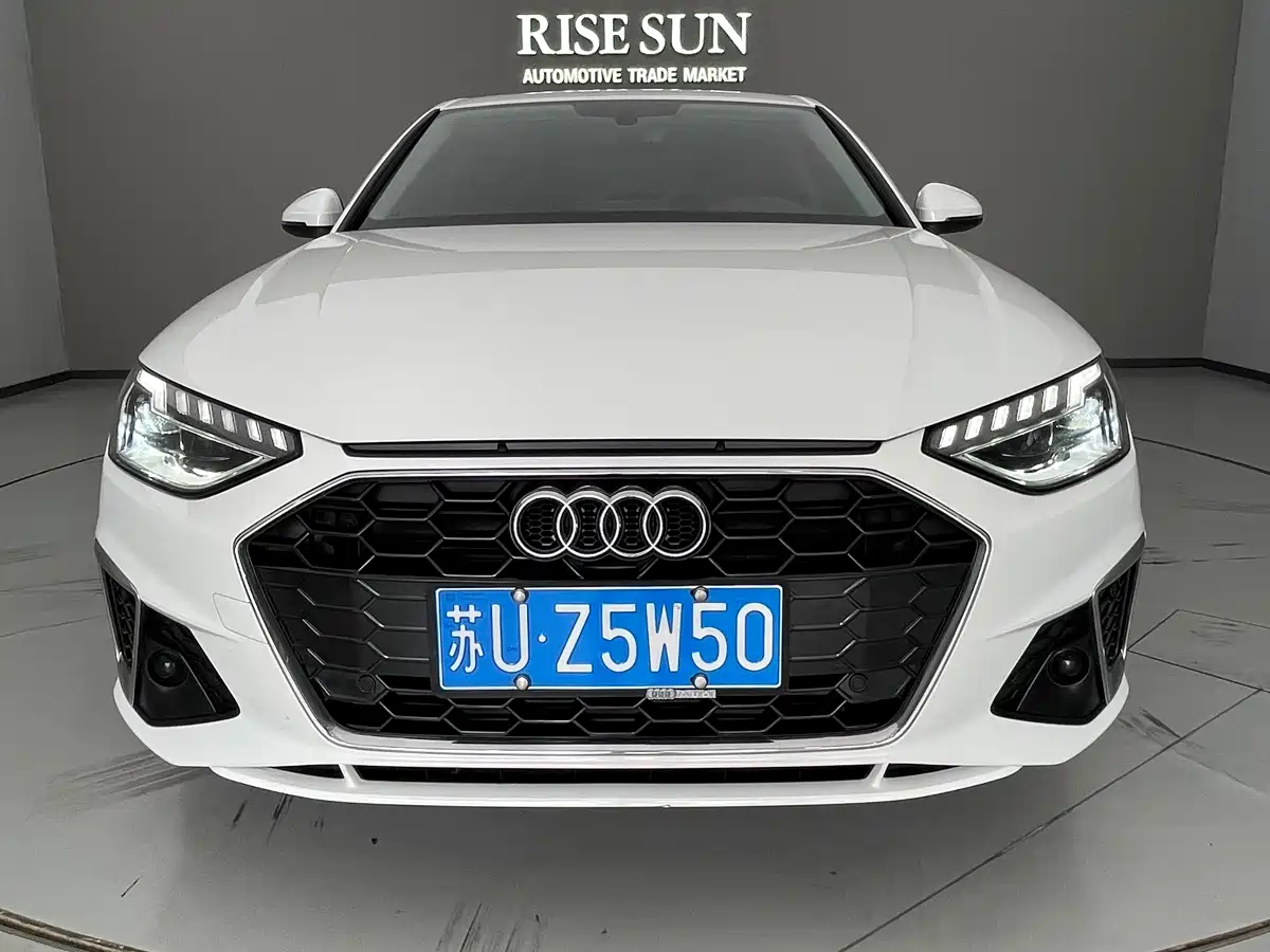 Audi A4L 2020 40 TFSI Fashion Dynamic Edition фото 16
