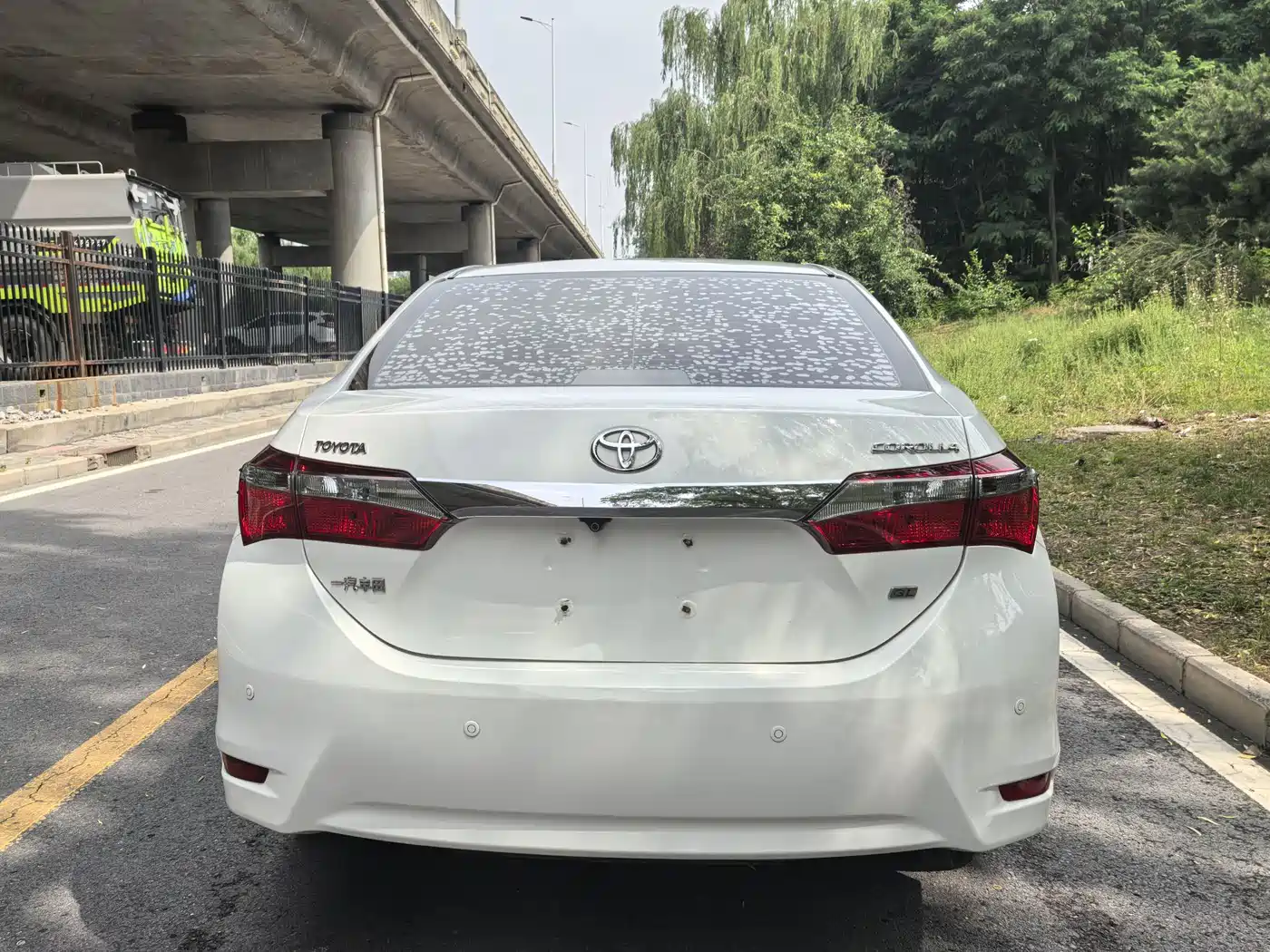 Toyota Corolla 2017 Facelift 1.6L S-CVT GL фото 5