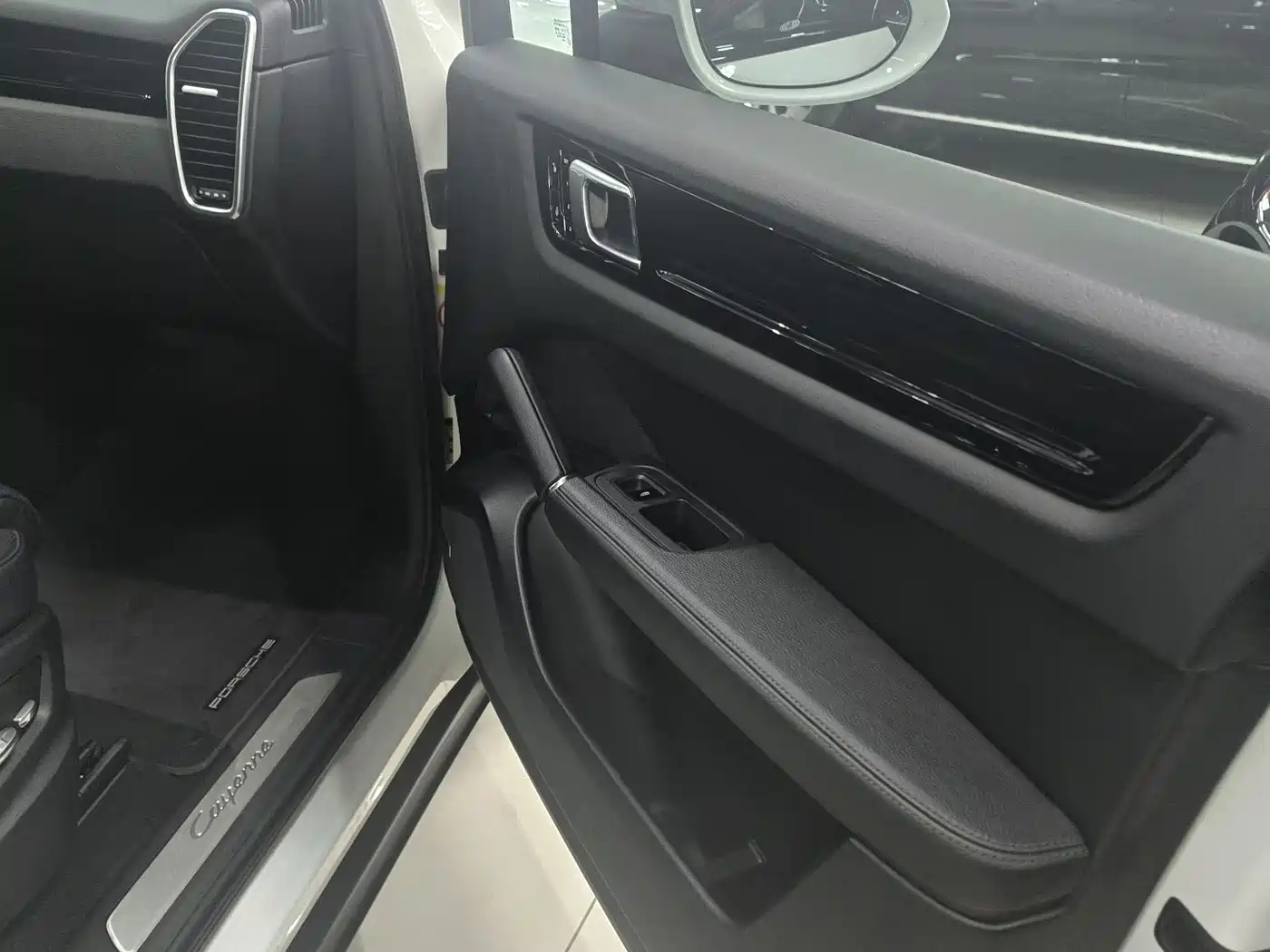 Porsche Cayenne 2018 Cayenne 3.0T фото 13