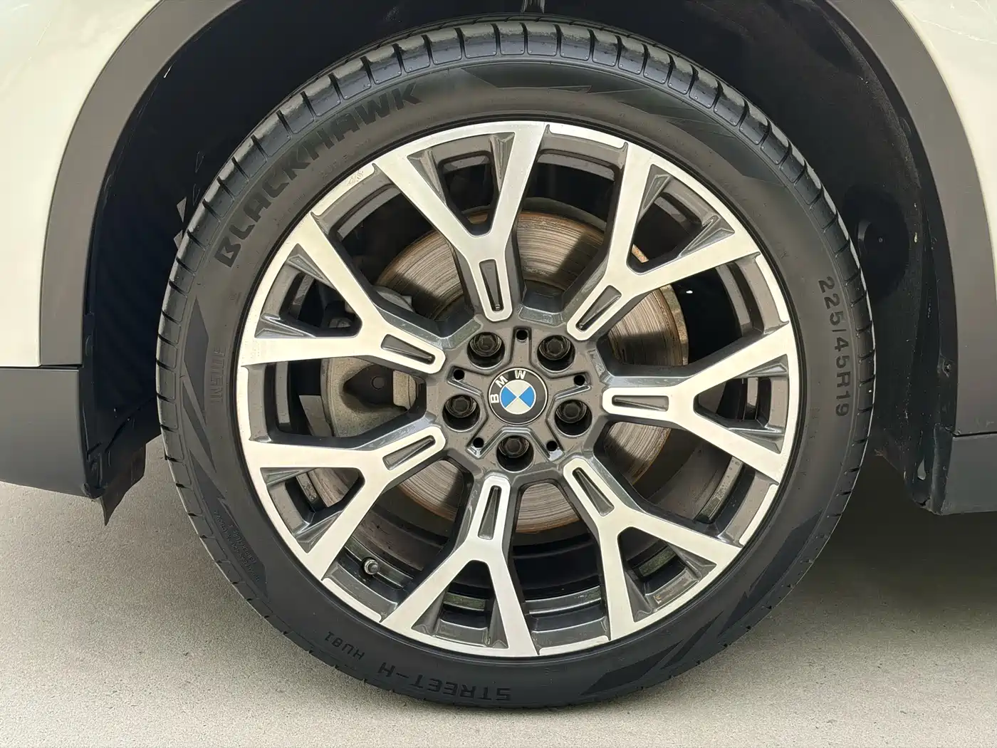 BMW X1 2022 xDrive25Li Premium фото 12