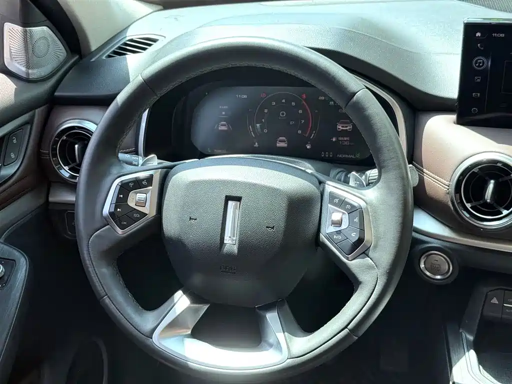 WEI PAI WEI BRAND VV6