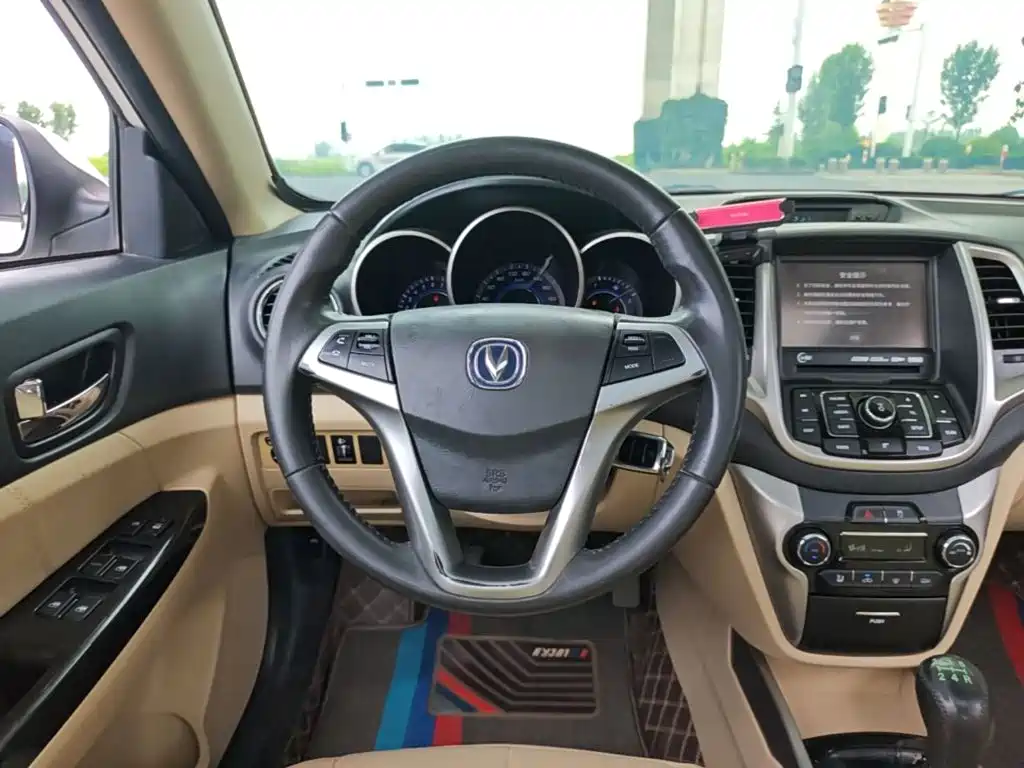 Changan Eado 2015 2015 1.6L Manual Luxury China V
