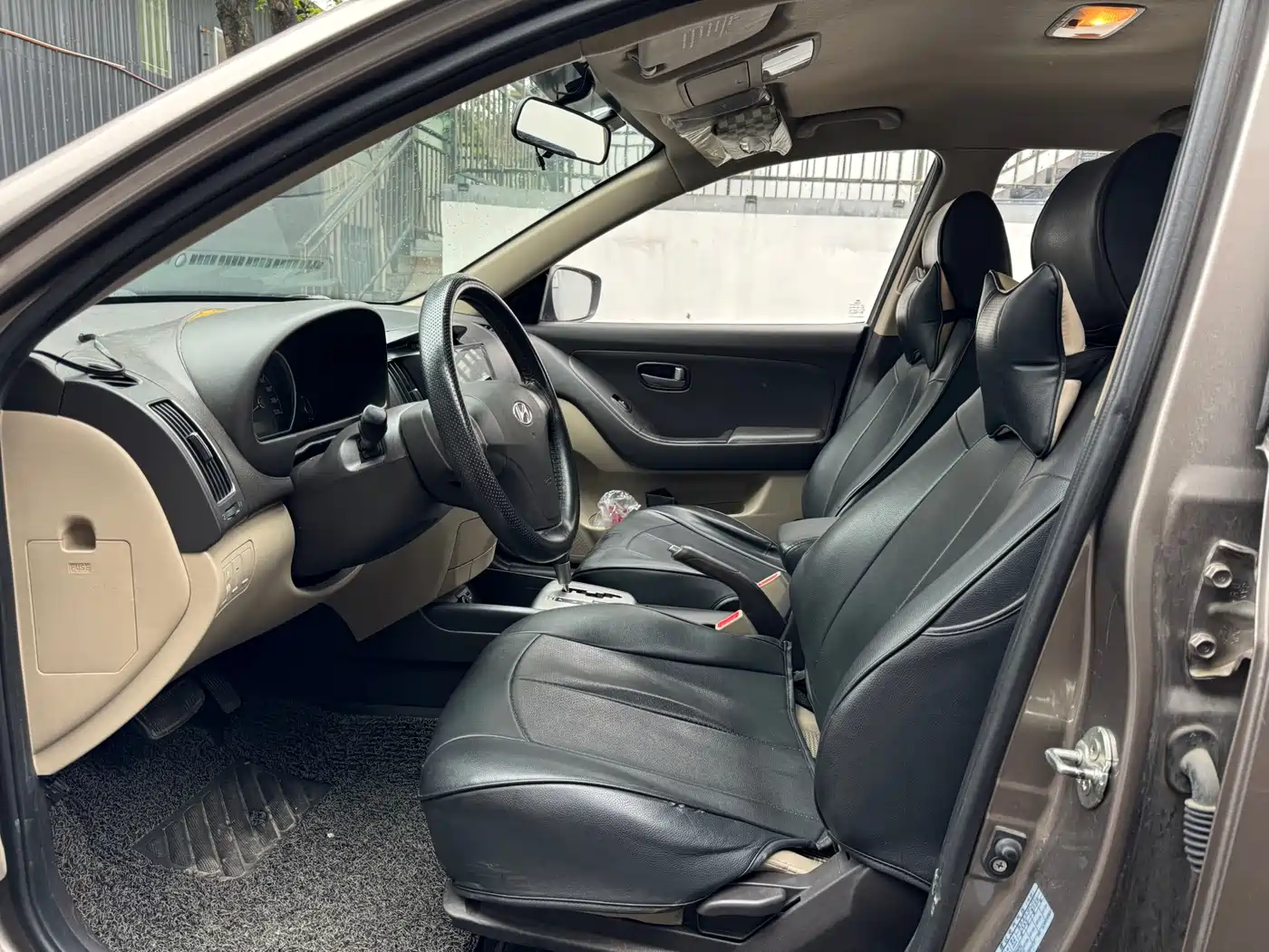 Hyundai Elantra 2011 1.6L Automatic Comfort фото 4